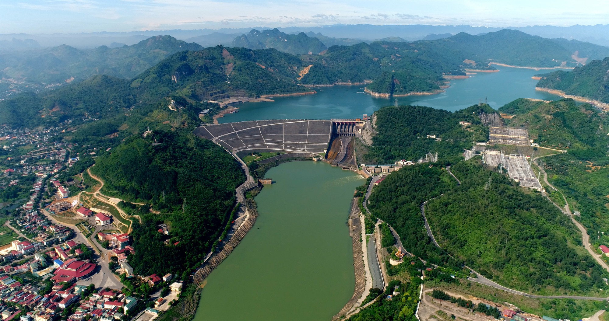 Hoa Binh Dam Vietnam