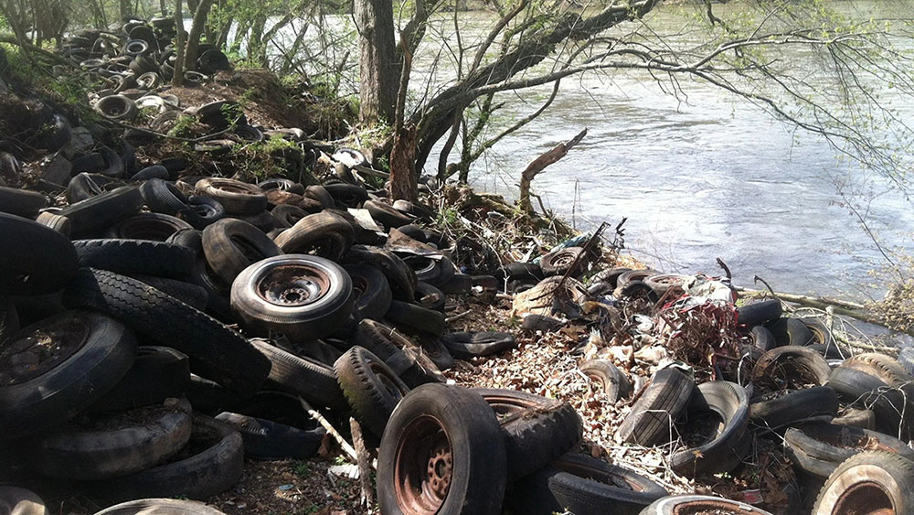 Recycled tires landfill