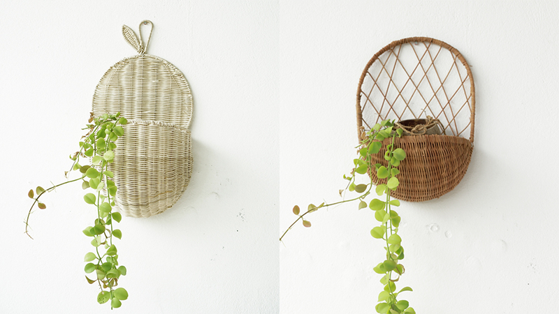 decorative-hanging-baskets-with-different-color-simple-decor