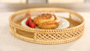 round-rattan-tray-wholesale-made-in-vietnam-simple-decor
